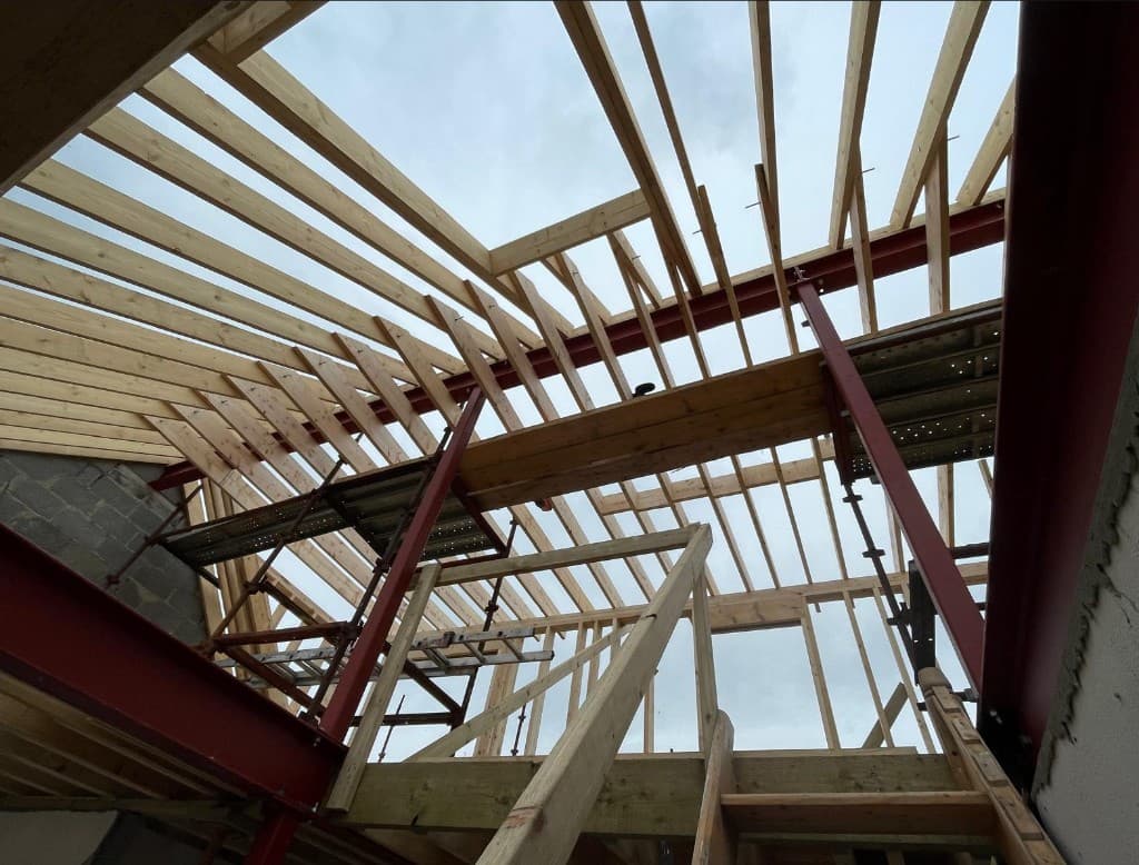 Structural roof framework from inside site
