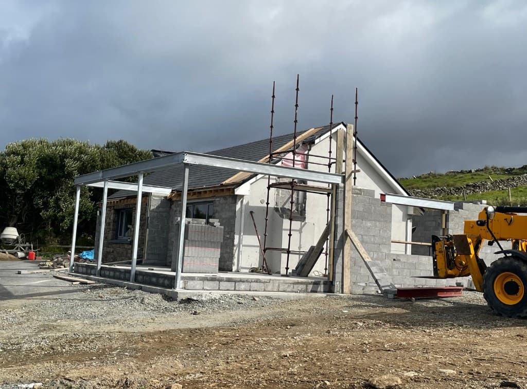 Extension steel and blockwork build progressing